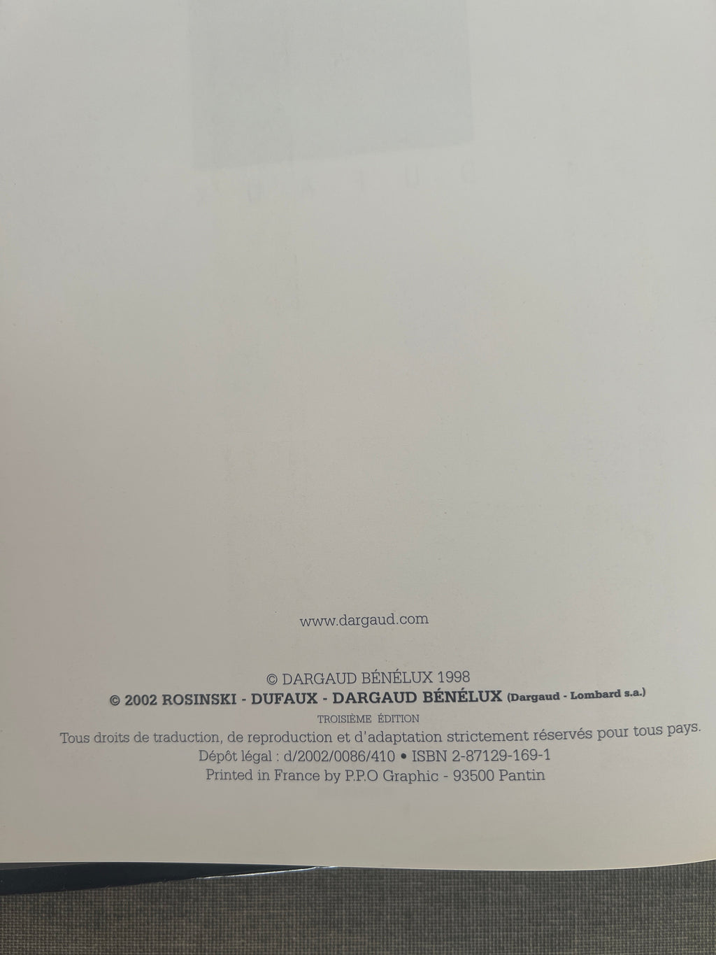 Complainte des landes perdues -
X
cycle 1t.1 - Sioban T.4 ; Kyle of KI...
UnES CHIC BOUTIQUE